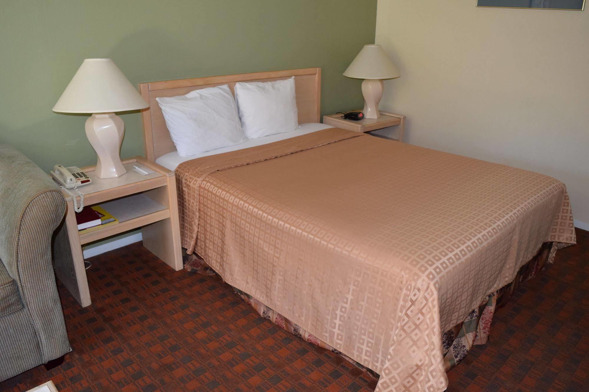 Valley Oaks Inn Woodland Ngoại thất bức ảnh